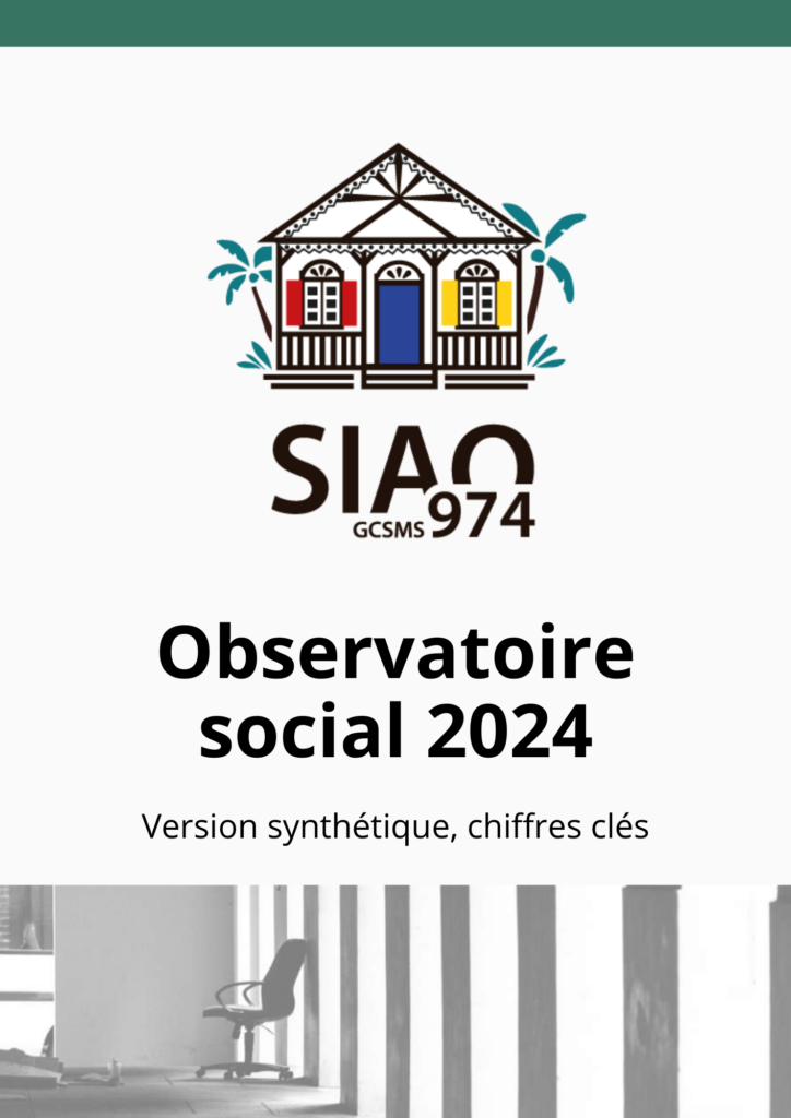 image avez le logo de kaz du siao et une image représentant une chaise vide au fond d'une pièce